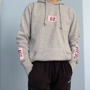 Gray “Do Not Disturb” Cotton On Hoodie